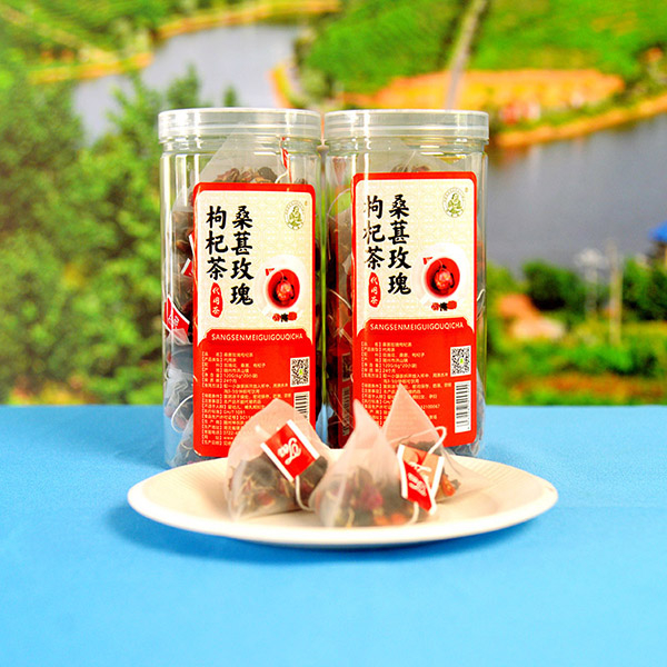 桑葚玫瑰枸杞茶 桑葚玫瑰枸杞茶